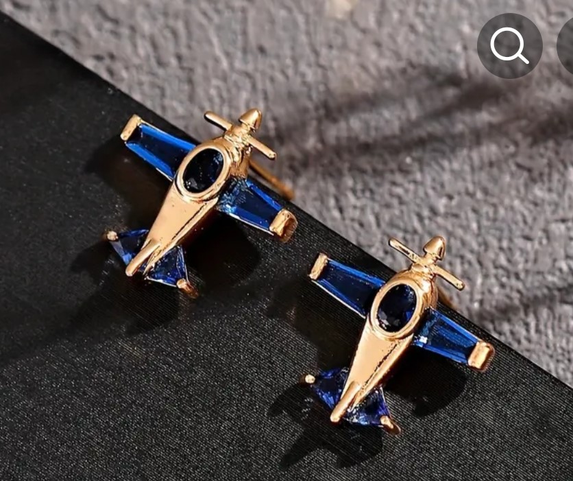 ARETES DE BISUTERIA Y SIRCONIA $120